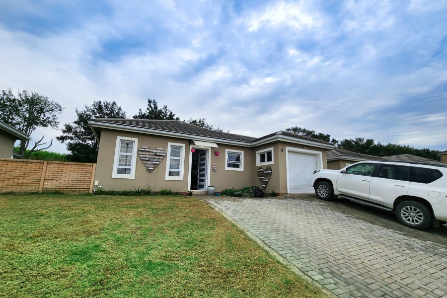 3 Bedroom Property for Sale in Gonubie Eastern Cape